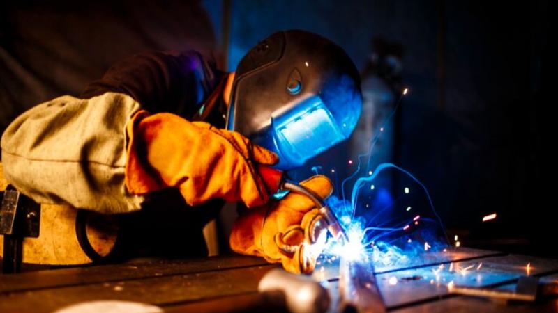 Máquina de Solda Inversora: A Escolha Certa para Você
